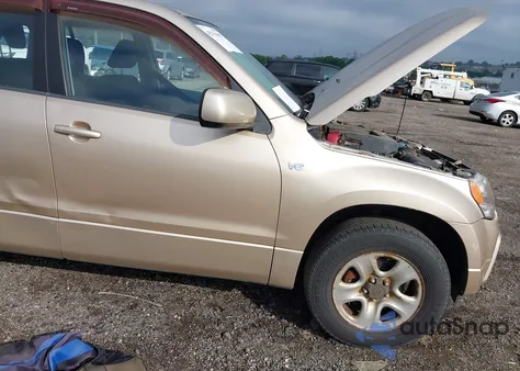 2008 Suzuki Grand Vitara из США, поврежденный, VIN JS3TD941584100559